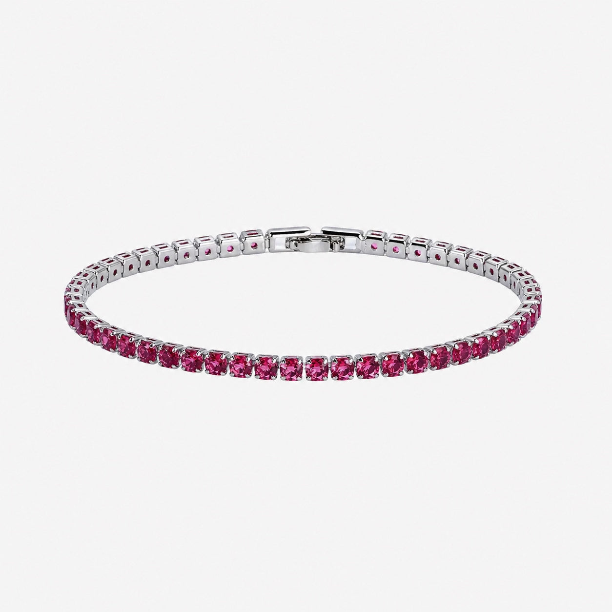 Pulseira Riviera Zircônia Rubi masculina com pedras vermelhas em fundo branco