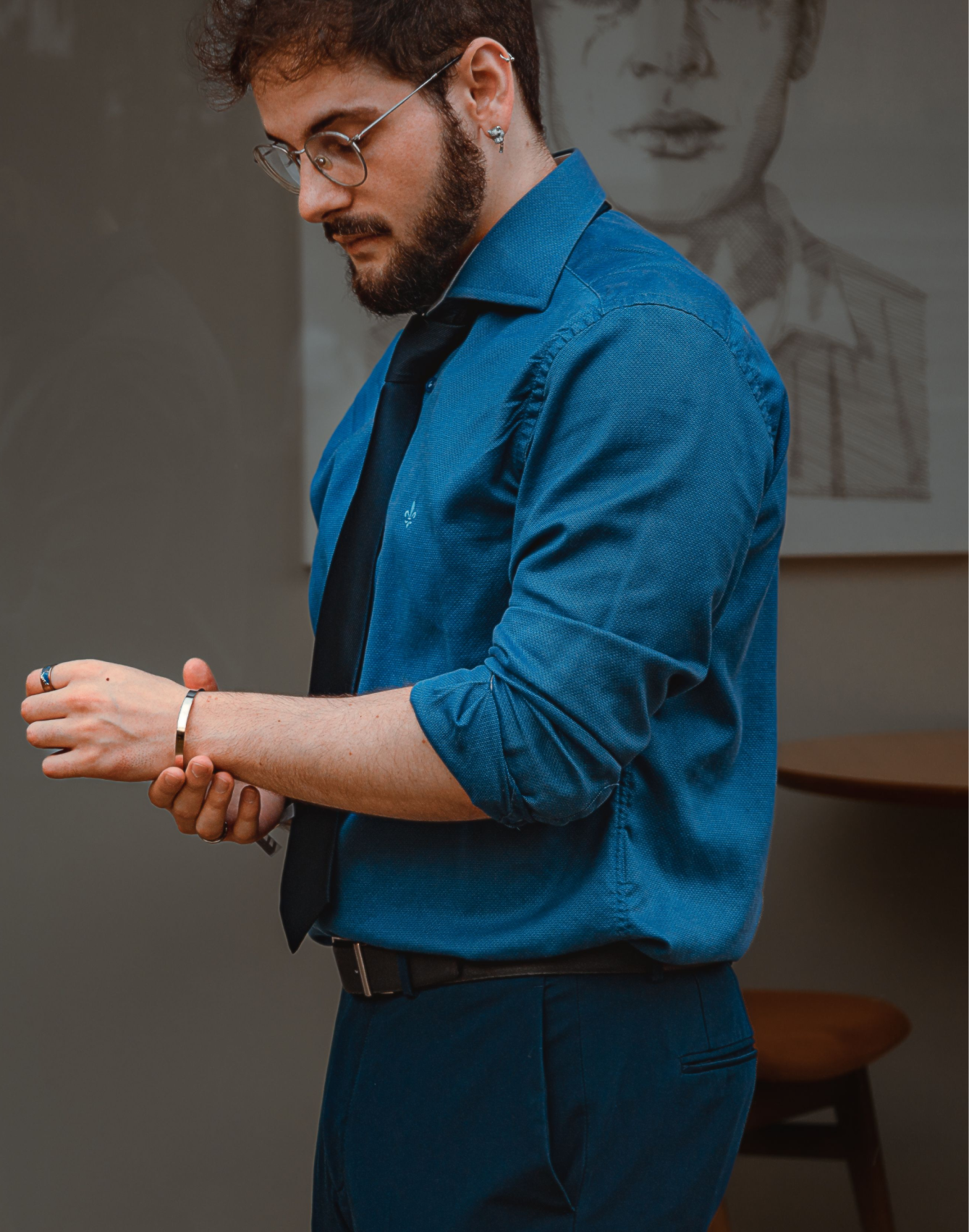 Pulseiras no ambiente de trabalho: como usar com profissionalismo