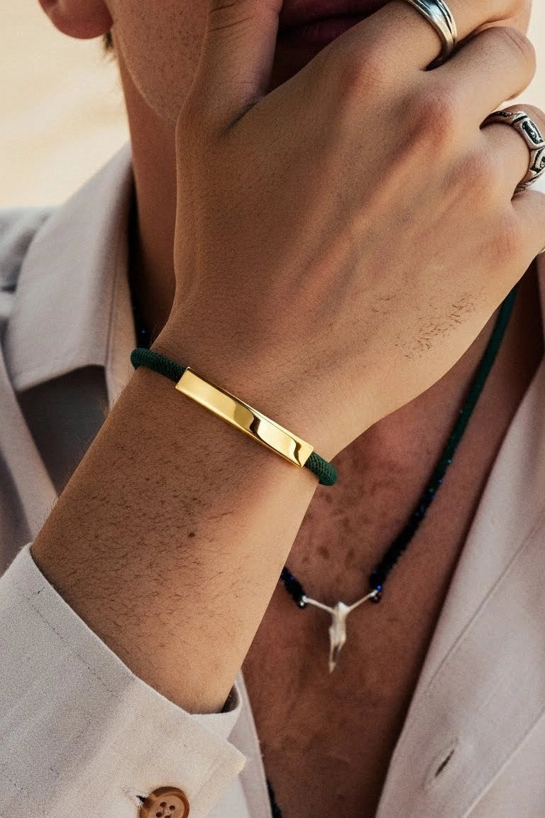Pulseira ajustável Verano verde em composição masculina