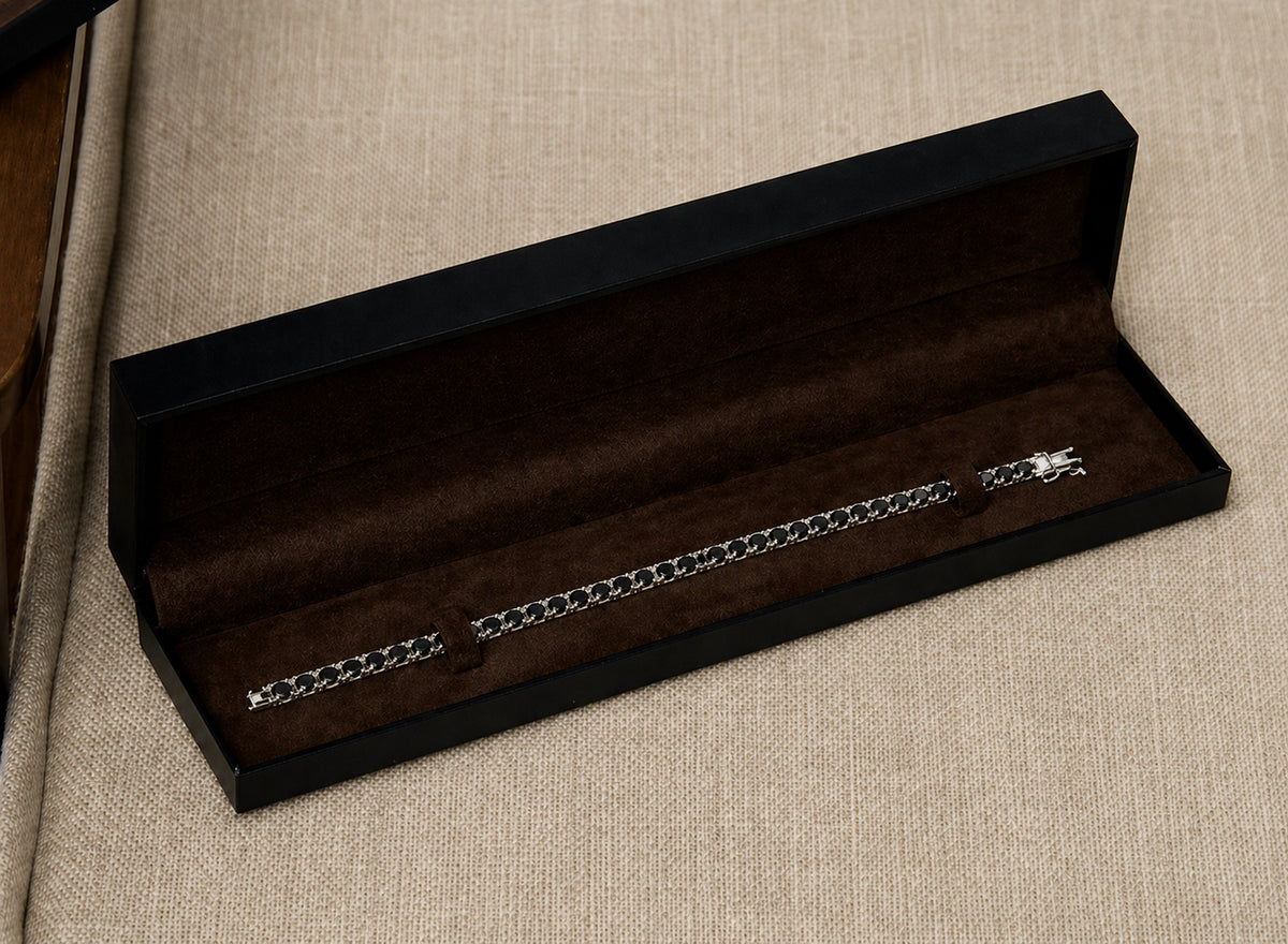 Pulseira Riviera Zircônia Midnight na caixa premium Vellario